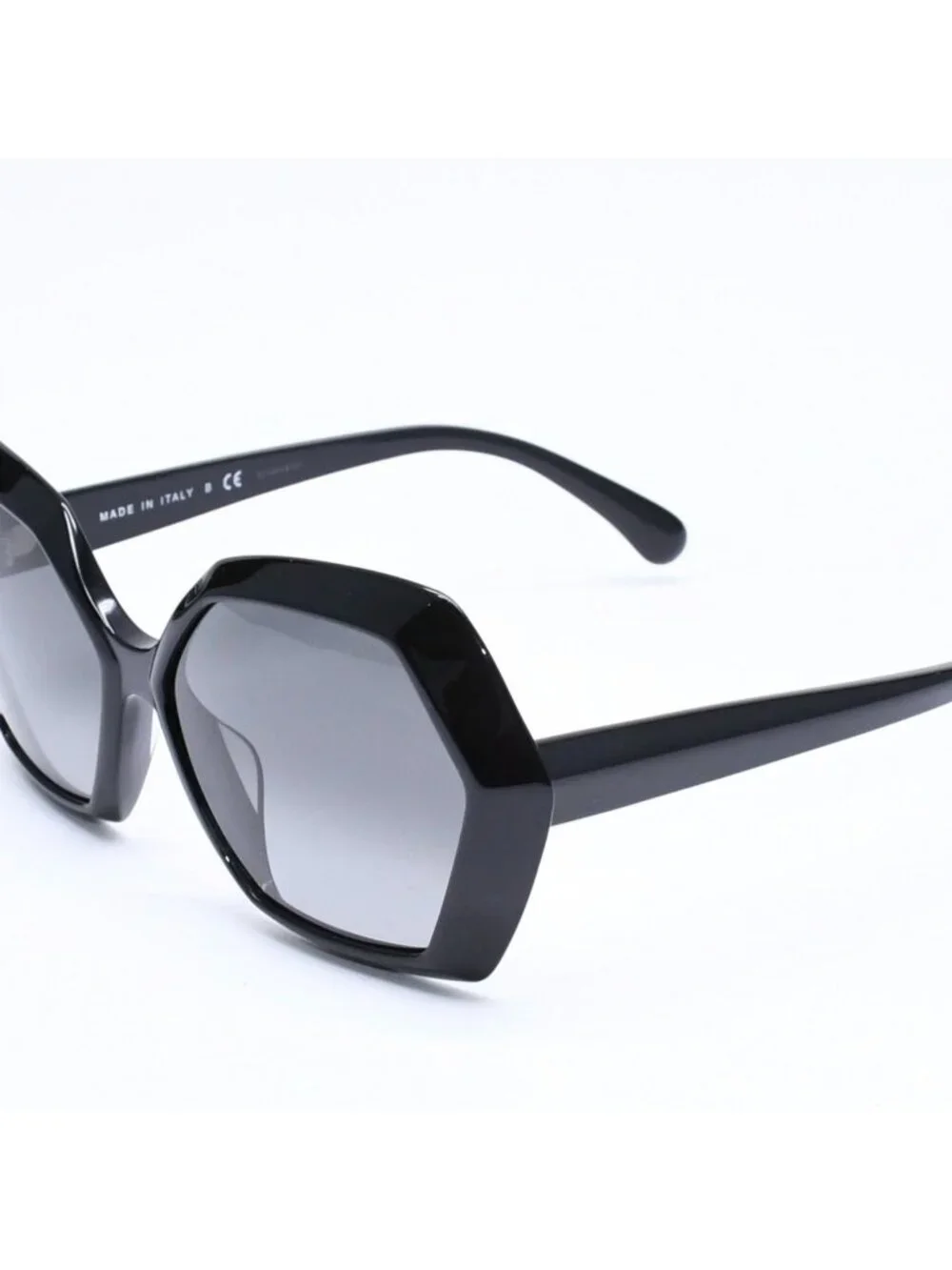 Chanel Sunglasses Eyewear CC Logo Black Hexagon Frame